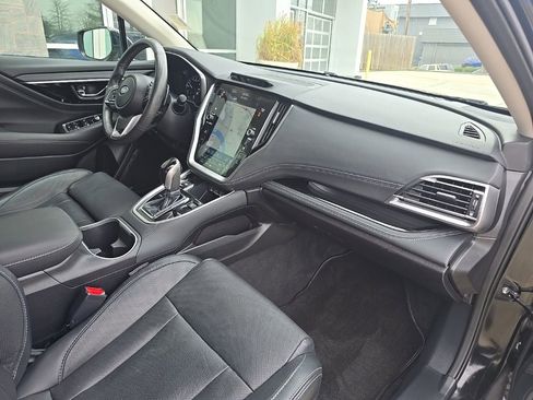 Used 2023 Subaru Outback Touring image 32