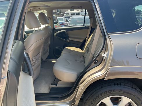 Used 2009 Toyota RAV4 Limited AWD/4WD image 13