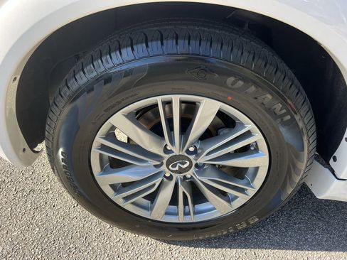 Used 2023 INFINITI QX80 Luxe w/ Cargo Package image 15