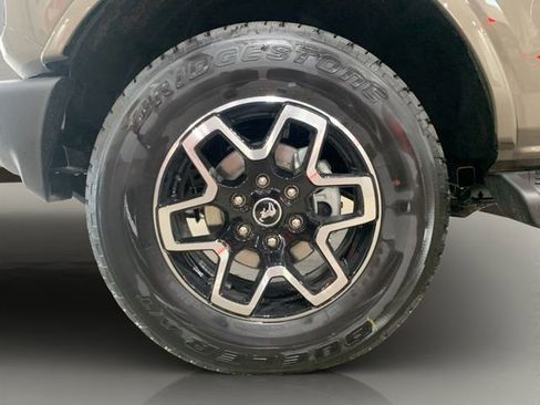 New 2026 Ford Bronco Outer Banks AWD/4WD image 22