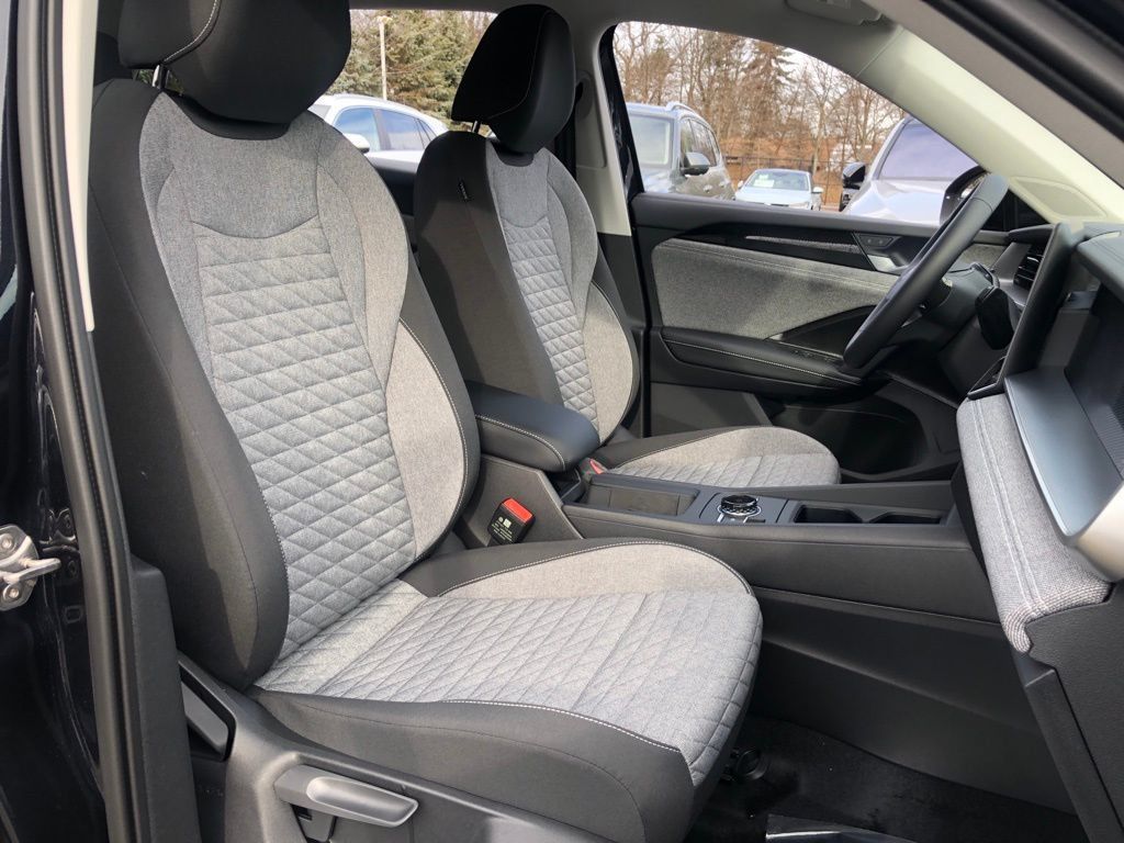 Used 2026 Volkswagen Tiguan S AWD/4WD image 24