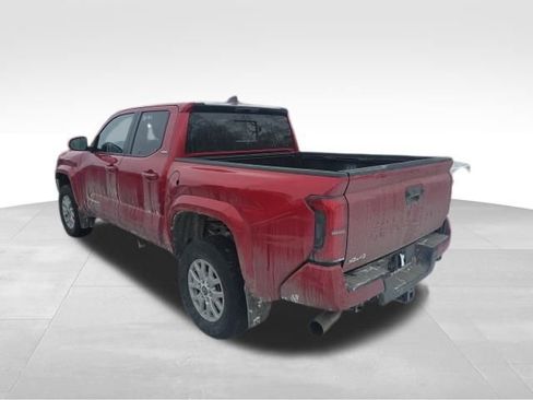 Used 2024 Toyota Tacoma SR5 image 4