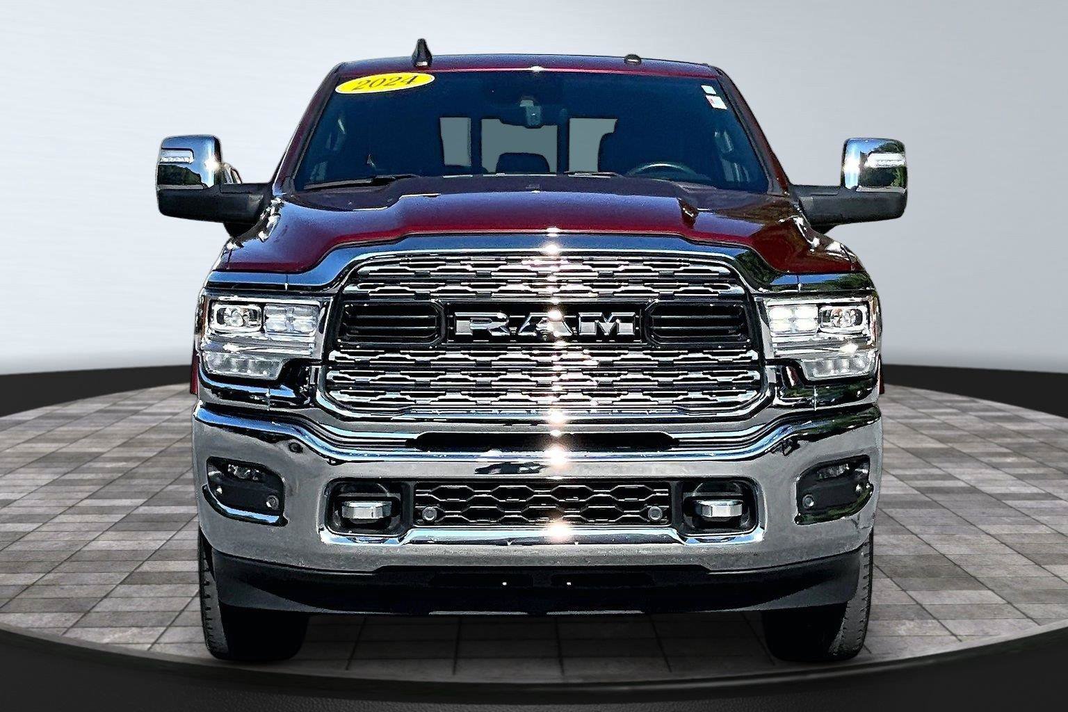 Certified 2024 RAM 2500 Limited AWD/4WD image 2