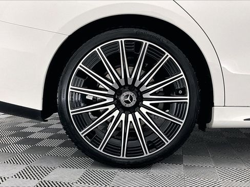 Used 2026 Mercedes-Benz E 350 Sedan image 8