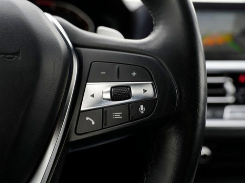 Used 2021 BMW 430i Convertible w/ Premium Package image 40