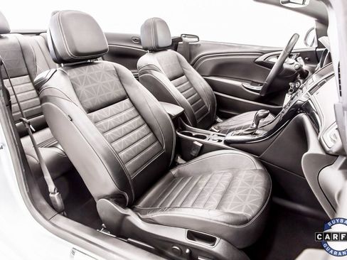 Used 2019 Buick Cascada Premium image 32