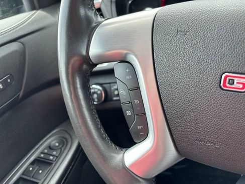 Used 2017 GMC Acadia Limited SLT image 35