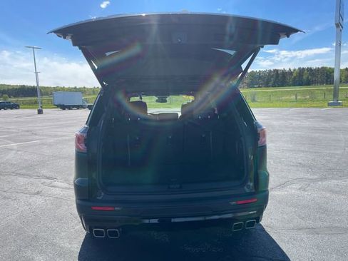 Used 2025 GMC Acadia AT4 AWD/4WD image 27