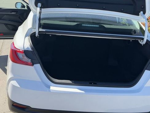 Used 2025 Toyota Camry LE image 23