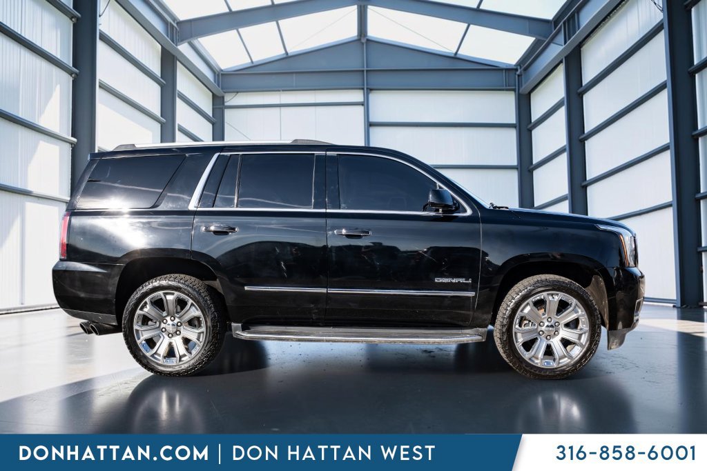 Used 2017 GMC Yukon Denali w/ Open Road Package AWD/4WD image 33