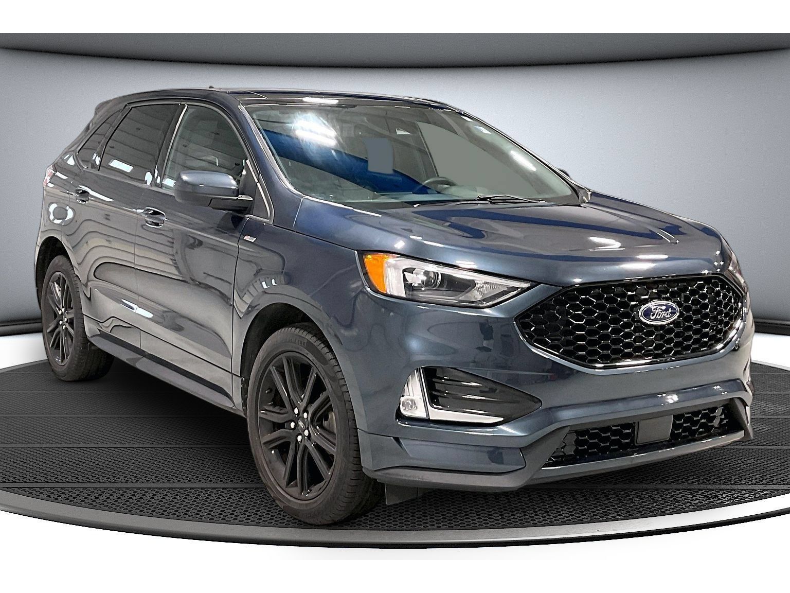 Used 2024 Ford Edge ST-Line AWD/4WD image 2