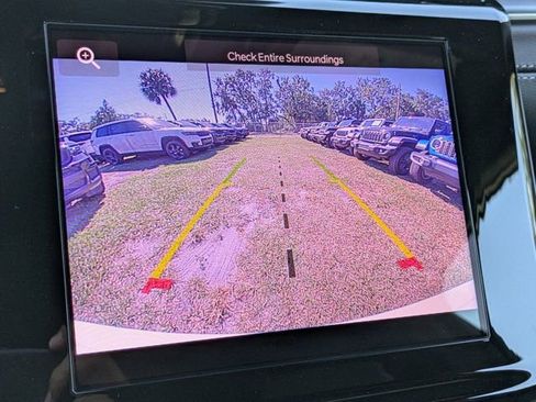 New 2025 Jeep Grand Cherokee Altitude image 19