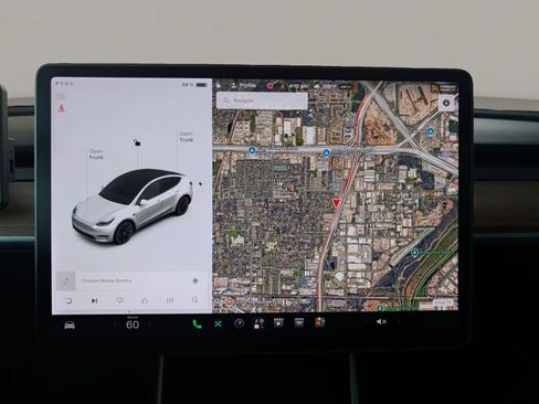 Used 2020 Tesla Model Y Long Range AWD/4WD image 4