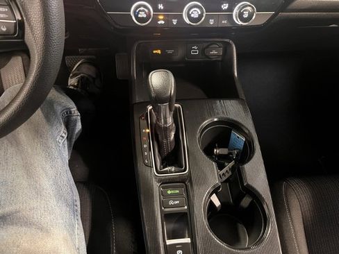 Used 2023 Honda Civic LX image 27