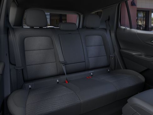 New 2026 Chevrolet Equinox LT FWD image 17