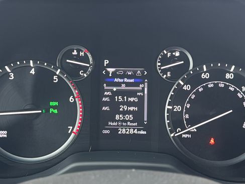 Used 2023 Lexus GX 460 Premium image 22