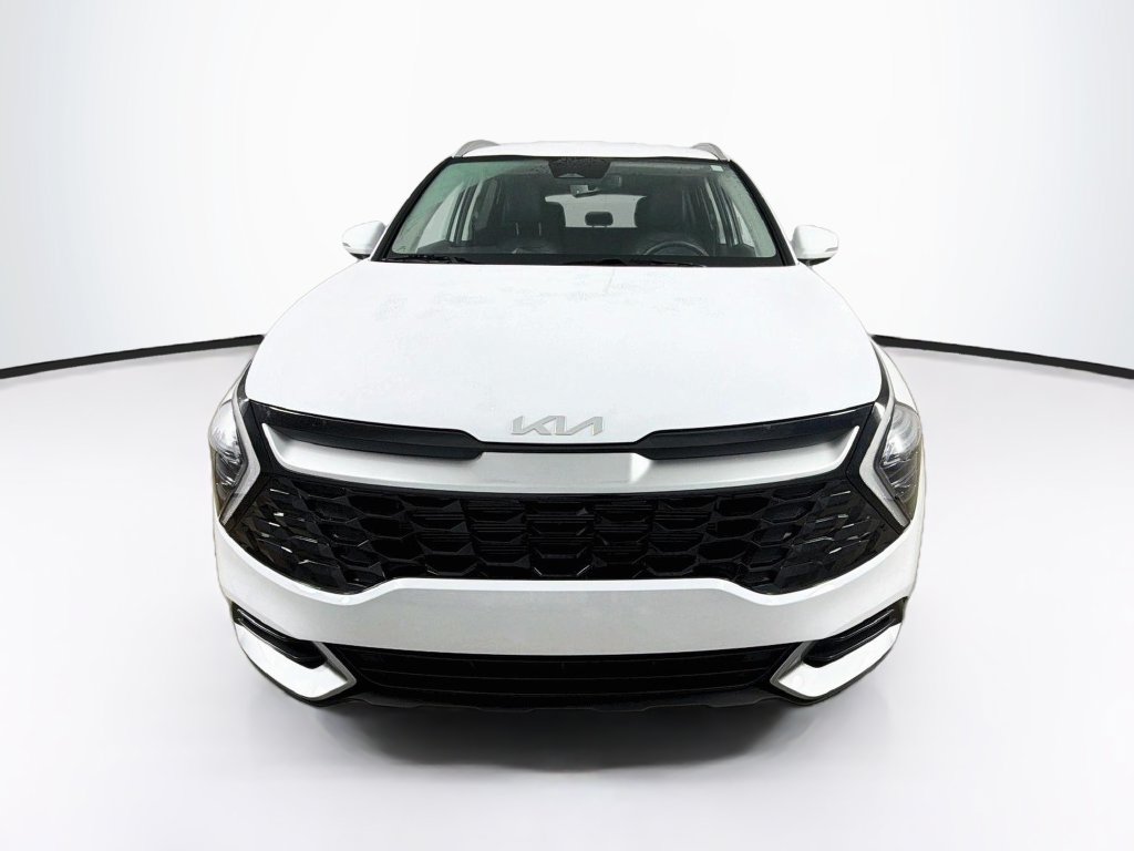 Certified 2024 Kia Sportage EX AWD/4WD image 2