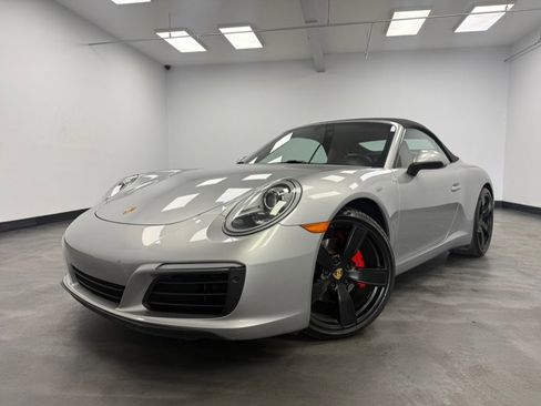 Used 2017 Porsche 911 Carrera image 4