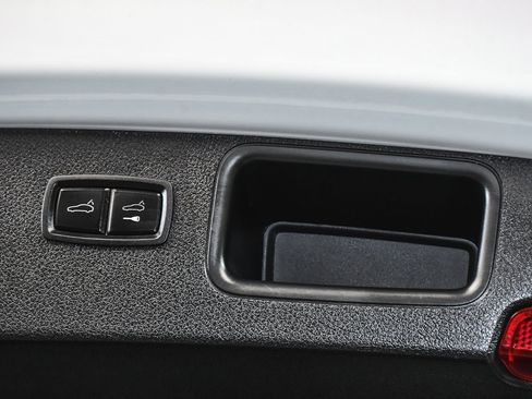 Used 2018 Porsche Macan GTS image 58