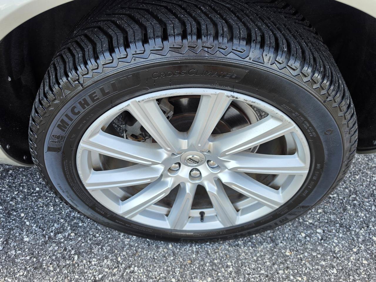 Used 2017 Volvo XC90 T6 Inscription w/ Vision Package AWD/4WD image 7