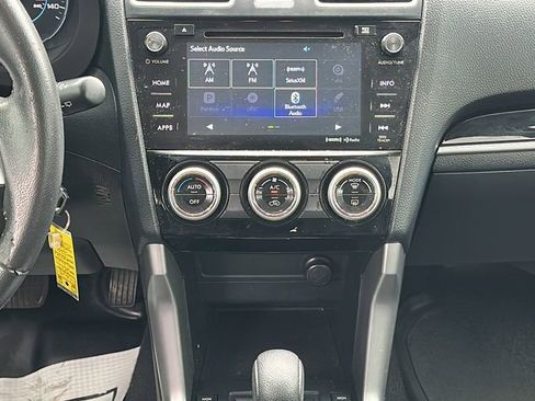 Used 2017 Subaru Forester 2.5i Limited image 19