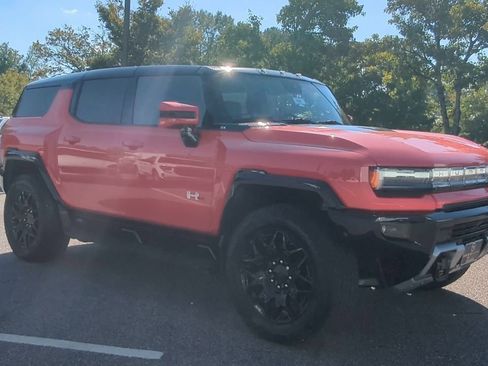 Used 2025 GMC Hummer EV 2X image 2