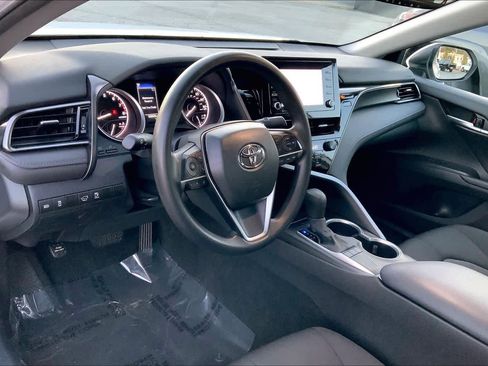 Used 2024 Toyota Camry LE image 17