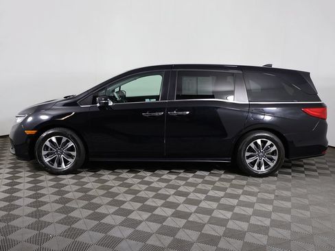 Used 2023 Honda Odyssey EX-L image 17