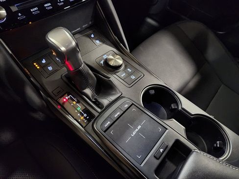 Used 2023 Lexus IS 300 w/ Comfort Package image 40