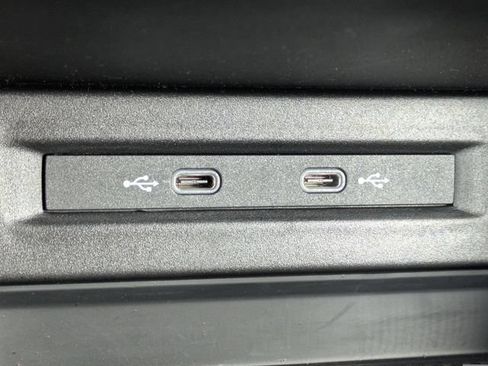 Certified 2025 Volkswagen Taos S AWD/4WD image 22