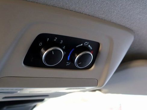 Used 2024 Ford Transit 350 XLT image 26