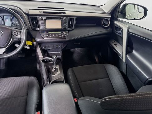 Certified 2018 Toyota RAV4 XLE FWD image 23