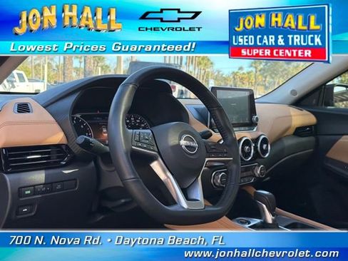 Used 2024 Nissan Sentra SV w/ SV Premium Package image 21