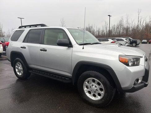 Used 2012 Toyota 4Runner Trail image 3