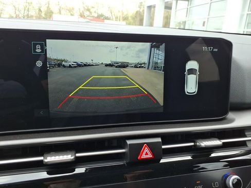 New 2026 Kia Sportage EX image 22