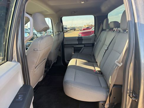 Used 2016 Ford F150 XLT image 19