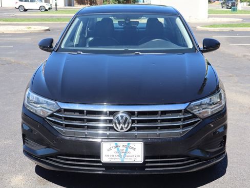 Used 2021 Volkswagen Jetta SE FWD image 12