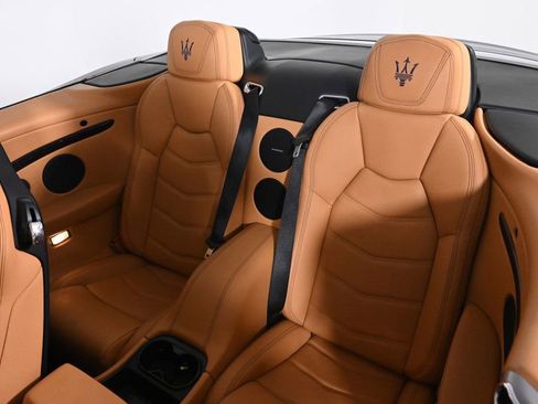Used 2019 Maserati GranTurismo Sport image 16