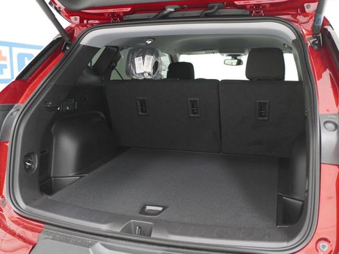 New 2026 Chevrolet Blazer LT w/ Convenience Package FWD image 8
