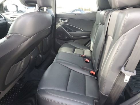 Used 2017 Hyundai Santa Fe Sport image 27