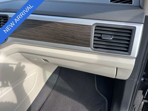 Used 2023 Volkswagen Atlas SE image 24