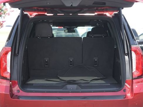 Used 2023 GMC Yukon Denali AWD/4WD image 34