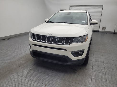 Used 2021 Jeep Compass Latitude FWD image 15