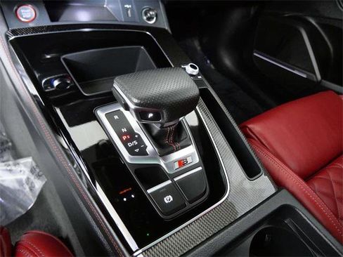 Used 2024 Audi SQ5 Premium Plus w/ S Sport Package image 20