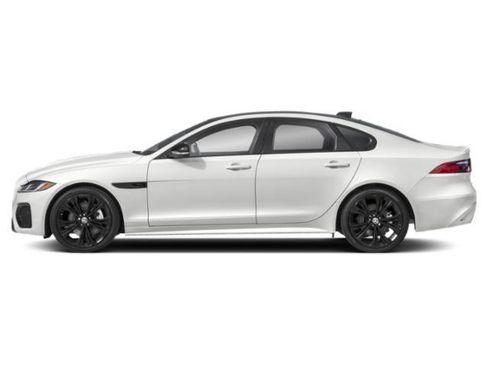 Used 2024 Jaguar XF R-Dynamic SE AWD/4WD image 3