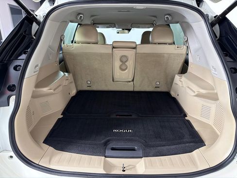 Used 2019 Nissan Rogue SV image 20