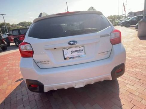 Used 2017 Subaru Crosstrek 2.0i Premium AWD/4WD image 8