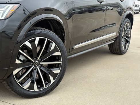 New 2026 Volvo XC90 B6 Ultra w/ Protection Package Premier AWD/4WD image 8