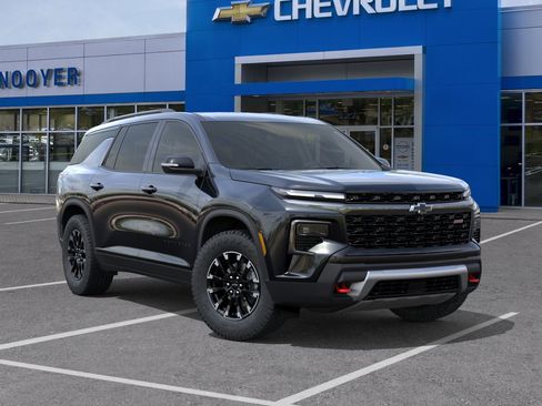 New 2026 Chevrolet Traverse Z71 w/ Driver Confidence Package AWD/4WD image 31