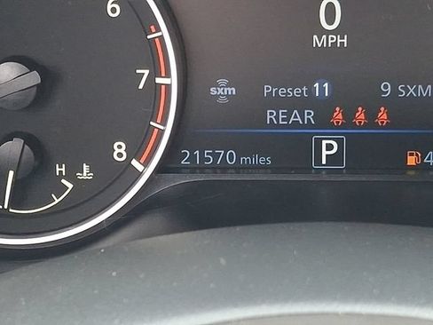 Used 2023 Nissan Altima 2.5 SR FWD image 21